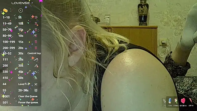 CurvyWild Lady30 online show from 17, 3, 2026