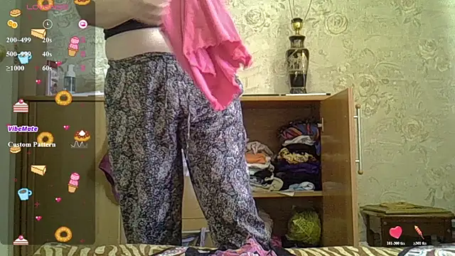 Snapshot of CurvyWild_Lady30 chatting on 18, 6, 2026 CurvyWild Lady30 online show from 18, 6, 2026