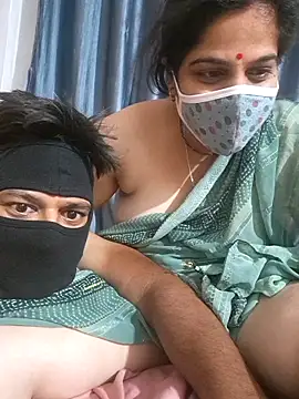 Snapshot of couple_new_enjoy chatting on 15, 4, 2026 couple new enjoy online show from 15, 4, 2026