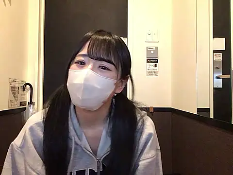 Snapshot of cocomi-coco0209 chatting on 28, 4, 2026 cocomi-coco0209 online show from 28, 4, 2026