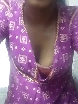 Snapshot of telugusailaja chatting on 10, 4, 2026 telugusailaja online show from 10, 4, 2026