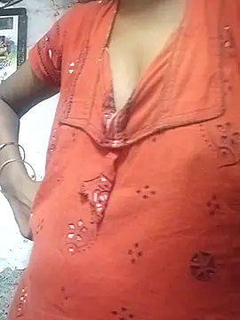 Snapshot of telugusailaja chatting on 15, 4, 2026 telugusailaja online show from 15, 4, 2026