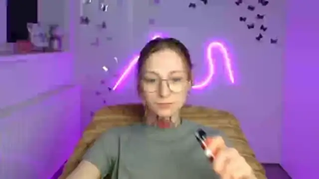 Esmi Winter online show from 23, 3, 2026