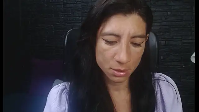 Snapshot of BrendaaCruz chatting on 13, 2, 2026 BrendaaCruz online show from 13, 2, 2026