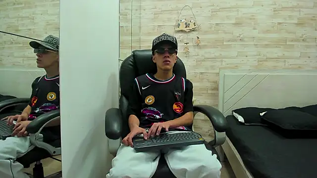 Snapshot of Jordi_Cooper chatting on 25, 2, 2026 Jordi Cooper online show from 25, 2, 2026