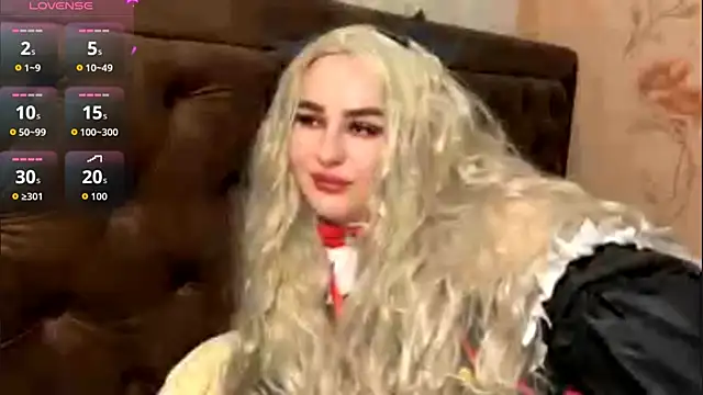 Snapshot of charmybae chatting on 3, 3, 2026 charmybae online show from 3, 3, 2026