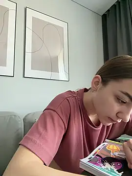  Patricia P online show from 16, 4, 2026