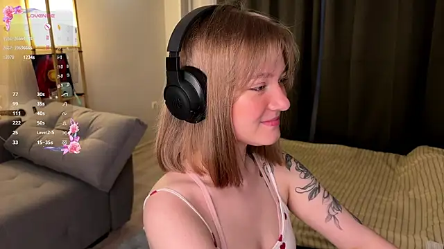 Mirrrra1 online show from 14, 5, 2026