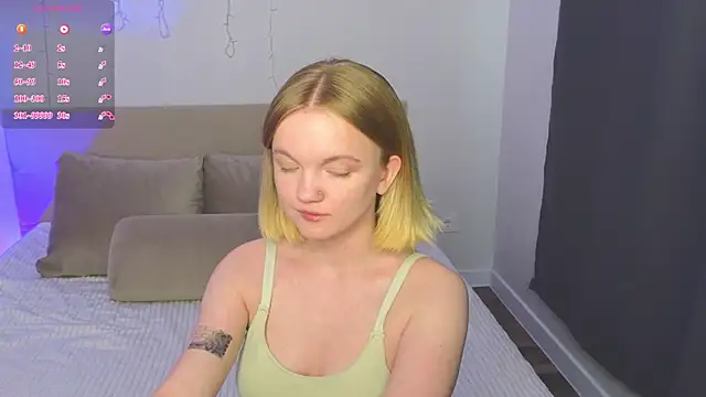 Snapshot of StellaBunny chatting on 10, 5, 2026 StellaBunny online show from 10, 5, 2026