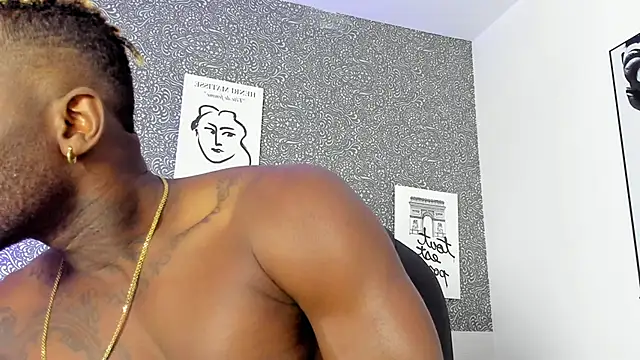 Snapshot of Mark_Vega chatting on 28, 4, 2026 Mark Vega online show from 28, 4, 2026