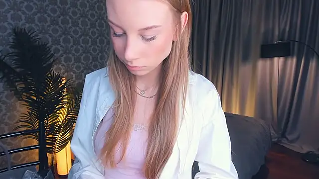 CarmenLipkin online show from 2, 3, 2026