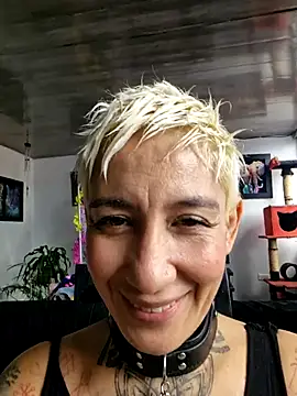 Everlyn sexx online show from 10, 7, 2026
