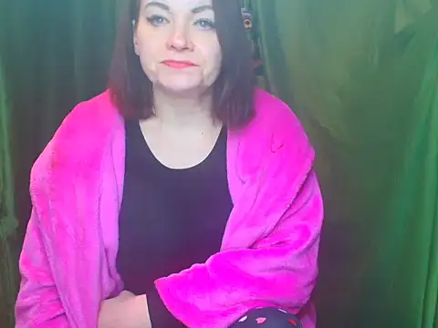 Milana9732 online show from 12, 4, 2026