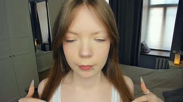 LavenderMitten online show from 30, 3, 2026