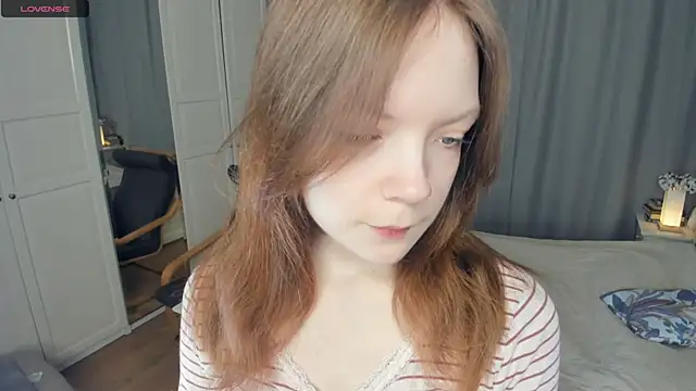 Snapshot of LavenderMitten chatting on 31, 5, 2026 LavenderMitten online show from 31, 5, 2026