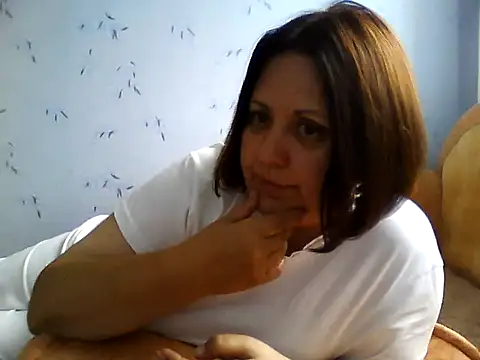 LockyCharm111 online show from 22, 7, 2026