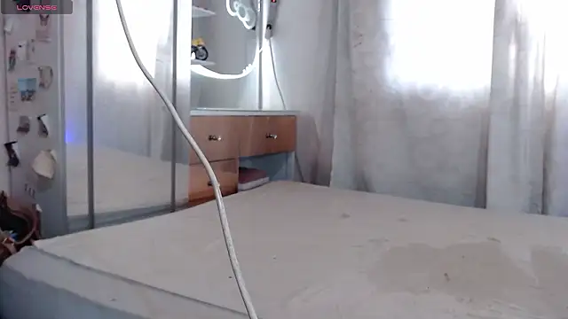 Gigi Moss1 online show from 5, 3, 2026