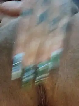 bubblesstaywet online show from 15, 3, 2026