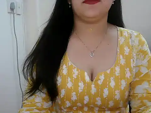 Snapshot of _chitranshi chatting on 25, 6, 2026 chitranshi online show from 25, 6, 2026