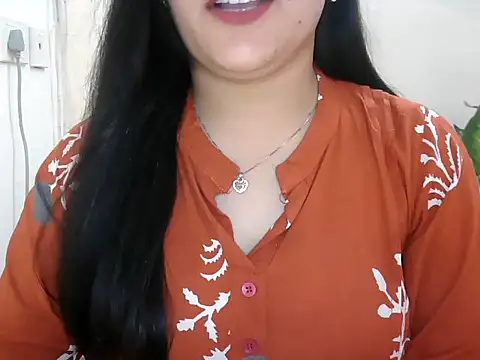 Snapshot of _chitranshi chatting on 26, 6, 2026 chitranshi online show from 26, 6, 2026