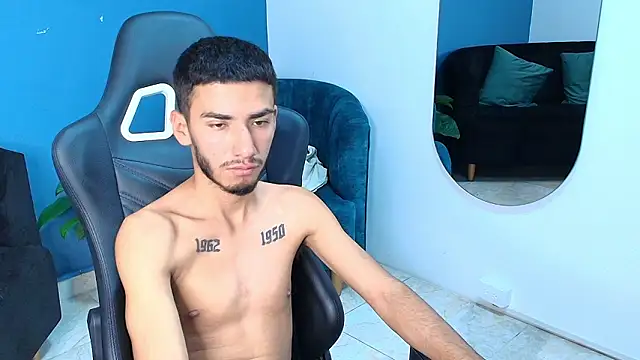 Snapshot of Noah-JONES chatting on 4, 3, 2026 Noah-JONES online show from 4, 3, 2026