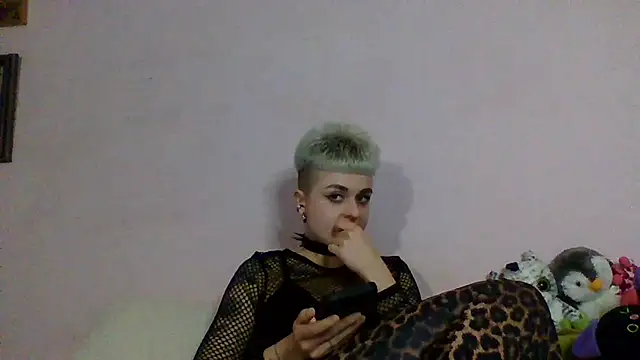 AlisaDear257 online show from 5, 4, 2026