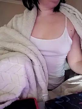 Snapshot of HornyCumBitch chatting on 25, 2, 2026 HornyCumBitch online show from 25, 2, 2026