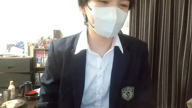 Snapshot of raitokun5555 chatting on 17, 7, 2026 raitokun5555 online show from 17, 7, 2026