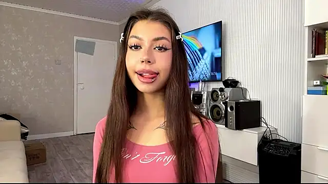 You Club Winx online show from 13, 3, 2026