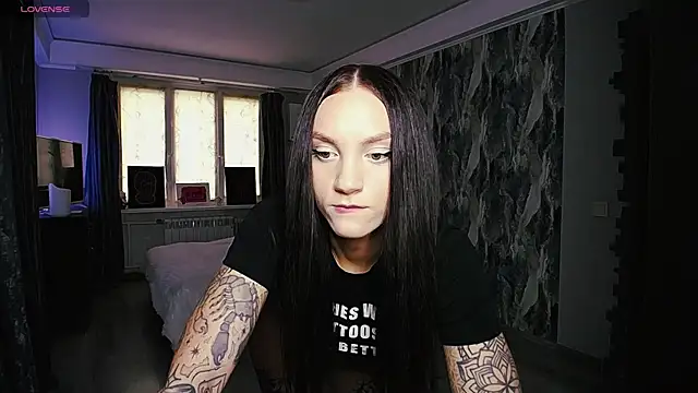 Snapshot of comeherehoney chatting on 26, 4, 2026 comeherehoney online show from 26, 4, 2026