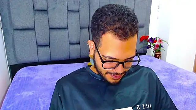 J black  online show from 25, 2, 2026