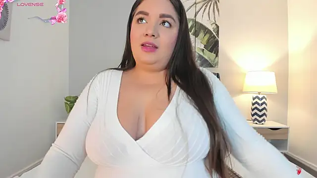 AgathaBloom  online show from 19, 2, 2026