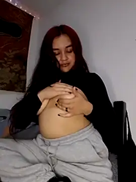 Snapshot of Lucy_allen1 chatting on 14, 2, 2026 Lucy allen1 online show from 14, 2, 2026