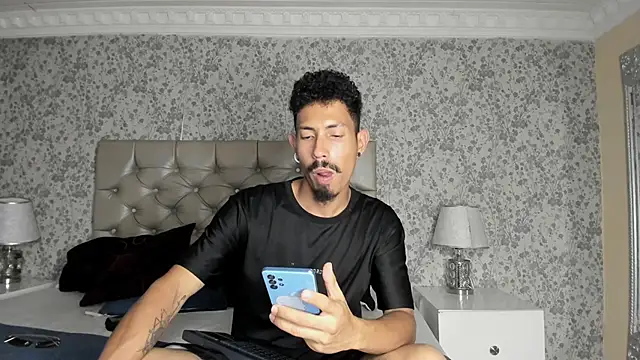 NoaahTylor online show from 26, 3, 2026