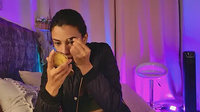 MelanyStone  online show from 6, 3, 2026