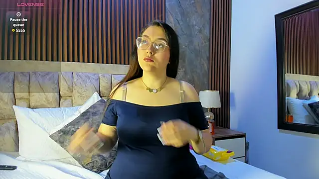 aria kai  online show from 23, 3, 2026