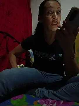 Layla Zaid online show from 12, 3, 2026