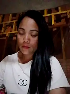Snapshot of molly-xx chatting on 9, 5, 2026 molly-xx online show from 9, 5, 2026