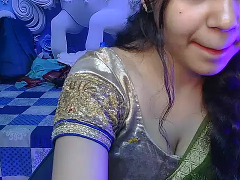 its-sarika01 online show from 6, 3, 2026