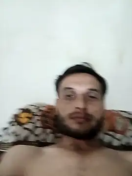 Beinghorny83 online show from 3, 3, 2026