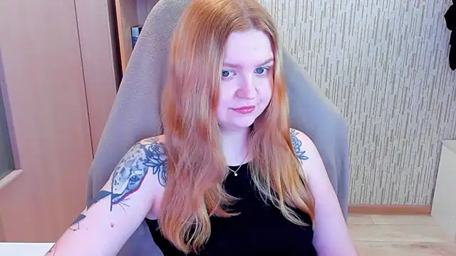 Snapshot of AnitaXVine chatting on 25, 4, 2026 AnitaXVine online show from 25, 4, 2026