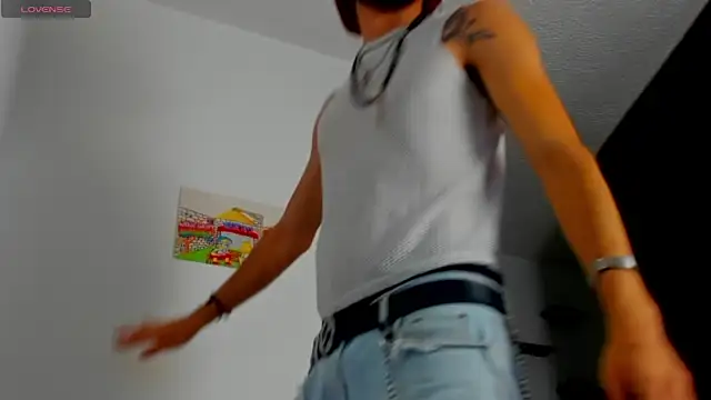 Snapshot of LovexJuxn8 chatting on 11, 2, 2026 LovexJuxn8 online show from 11, 2, 2026