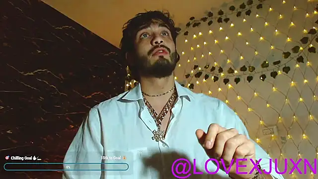LovexJuxn8 online show from 12, 5, 2026