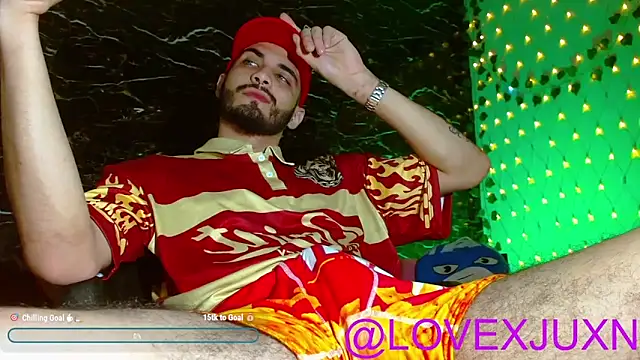 LovexJuxn8 online show from 28, 5, 2026