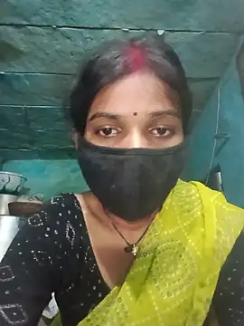 Snapshot of Desi_Couple_P chatting on 12, 6, 2026 Desi Couple P online show from 12, 6, 2026