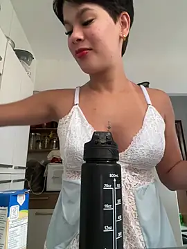 LissPerolaa online show from 2, 7, 2026