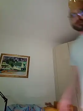 Snapshot of cetriolino chatting on 19, 4, 2026 cetriolino online show from 19, 4, 2026