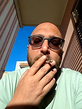 Snapshot of cetriolino chatting on 21, 4, 2026 cetriolino online show from 21, 4, 2026