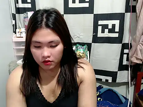 MiMi yeah00 online show from 18, 4, 2026