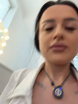 Snapshot of Katty_Pery chatting on 4, 5, 2026 Katty Pery online show from 4, 5, 2026